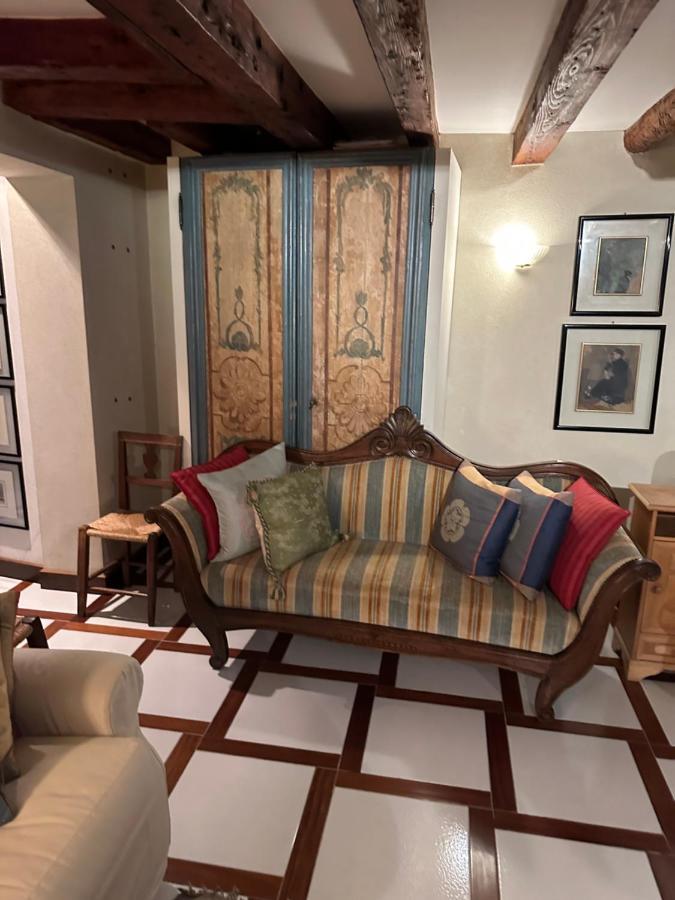 1 Ca'Del Traghetto Family Apartment Venetië Buitenkant foto